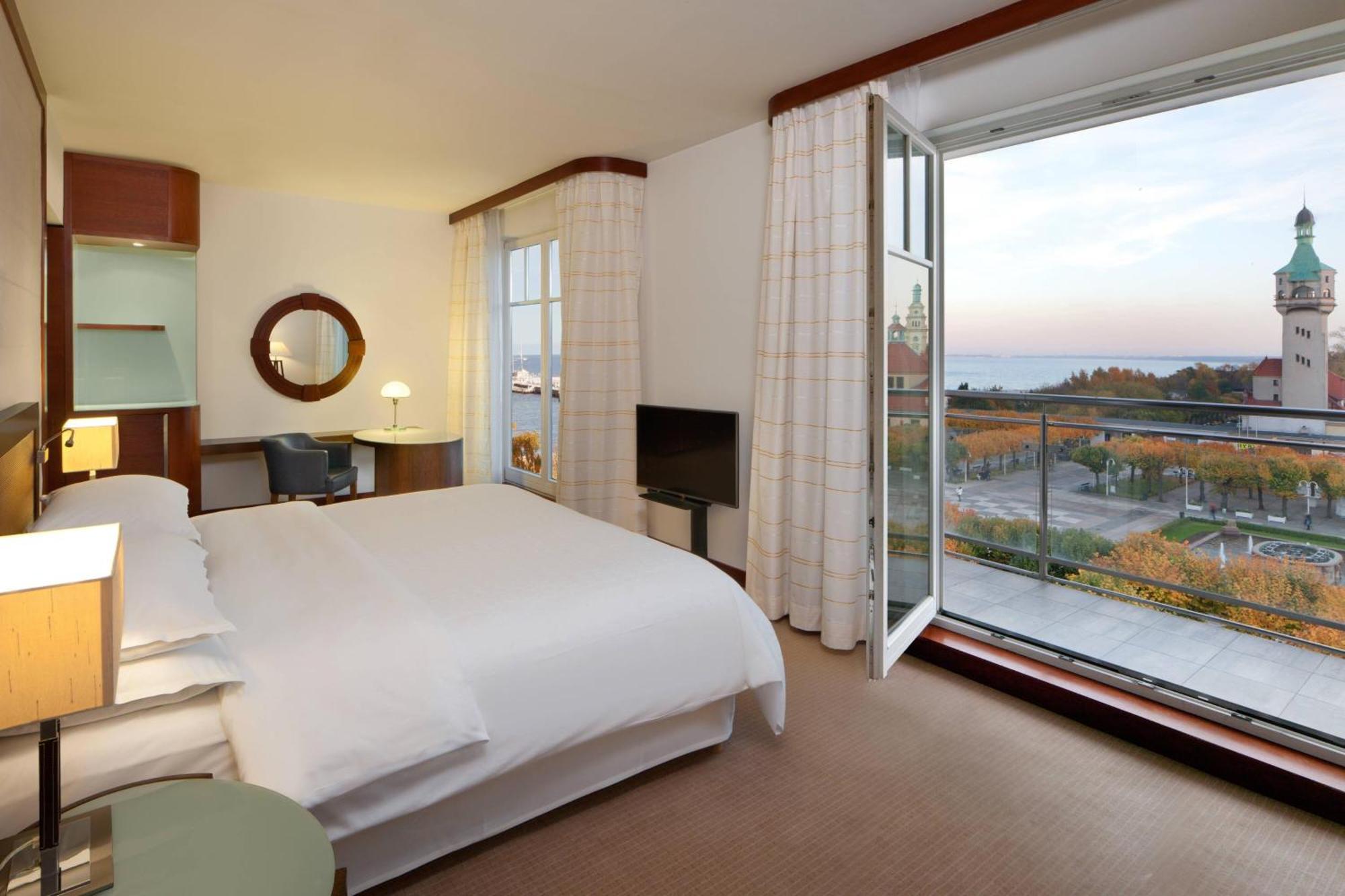Sheraton Sopot Hotel Εξωτερικό φωτογραφία A guest room at the Hotel